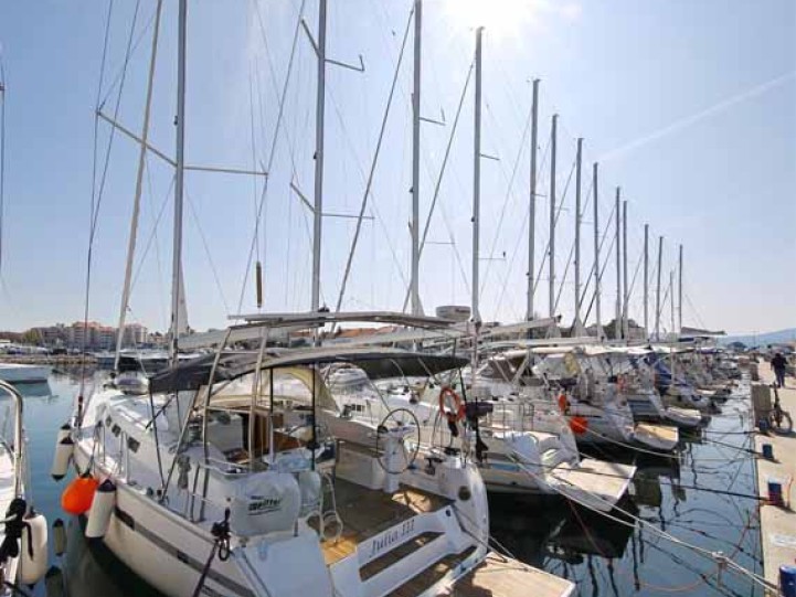 Segelboot mit oder ohne Skipper Bavaria mieten in Biograd na Moru