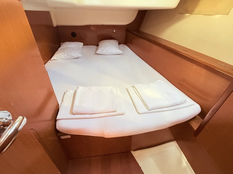 Bootsverleih Bénéteau Oceanis 43 Sukošan Samboat