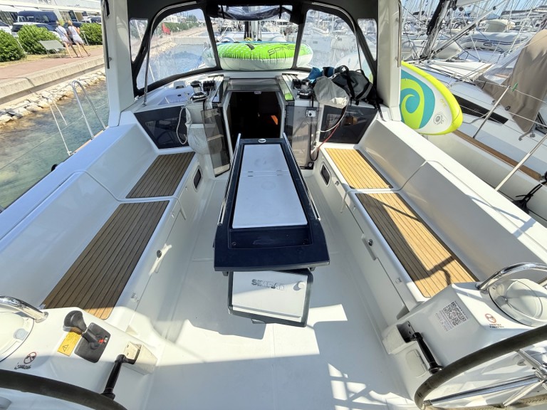 Boot mieten Sukošan günstig Oceanis 41