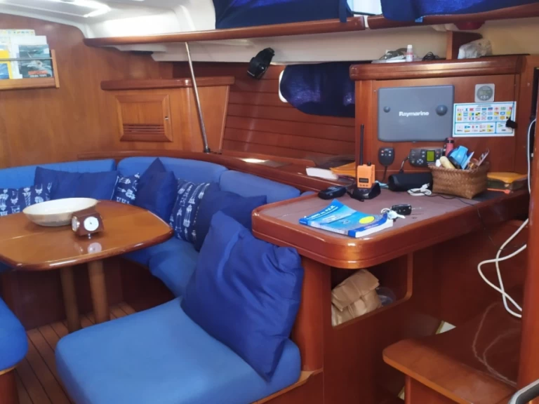 Segelboot mieten in Marina Davila Sport zum besten Preis