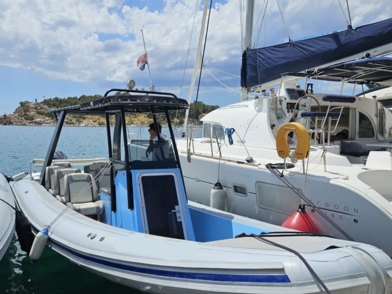 Schlauchboot mieten in Makarska zum besten Preis