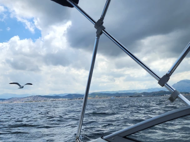 Ein Stingray 180RX mieten in Région de Tanger-Tétouan