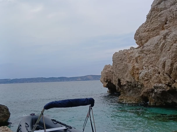 Ein X-Pro X pro 430 mieten in Marseille