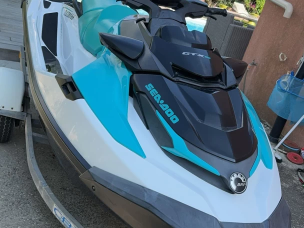 YachtCharter in La Londe-les-Maures - Sea-Doo GTX PRO auf SamBoat