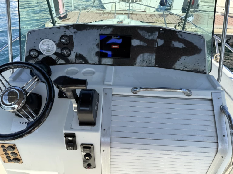 Bootsverleih Jeanneau Cap Camarat 695 WA Toulon Samboat