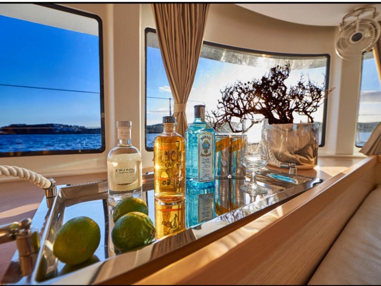 YachtCharter in Lavrion - Lagoon Lagoon 42 auf SamBoat