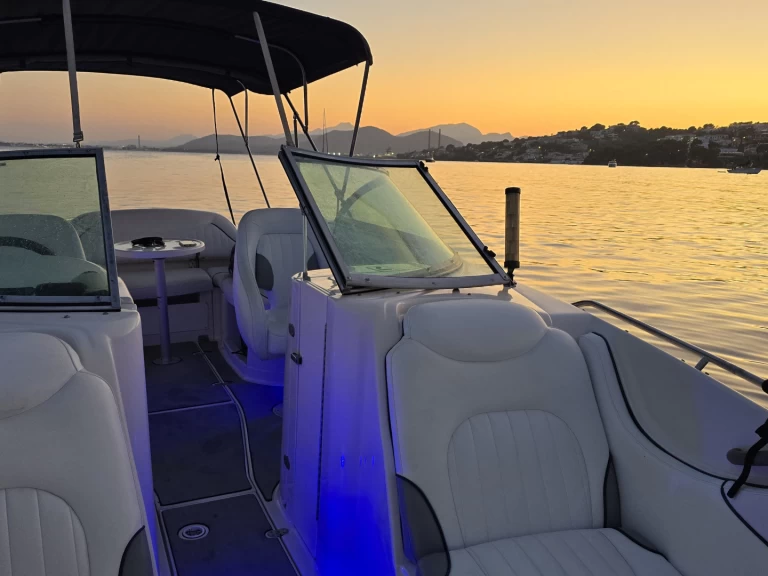 Motorboot mit oder ohne Skipper Monterey mieten in Port d'Alcudia