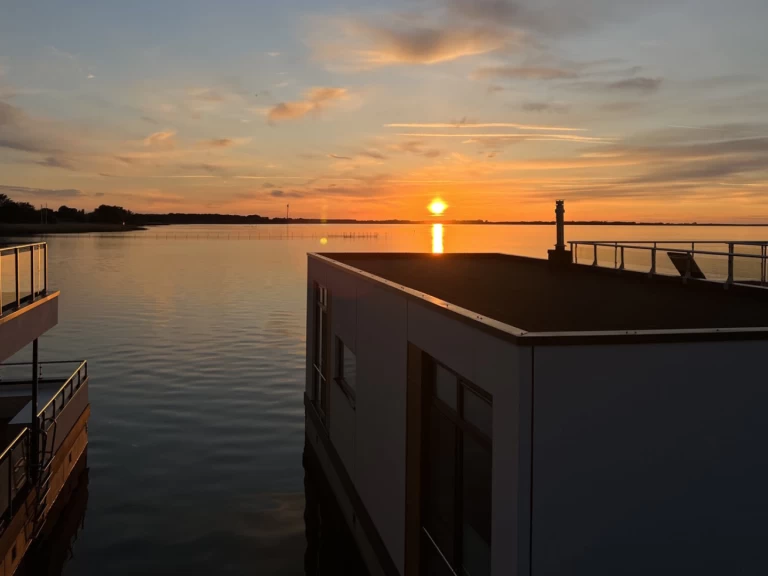 FLOATING 44-3 mieten Ribnitz-Damgarten