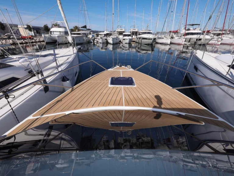 Nuva yachts  Nuva M9 Cabin mieten Biograd na Moru