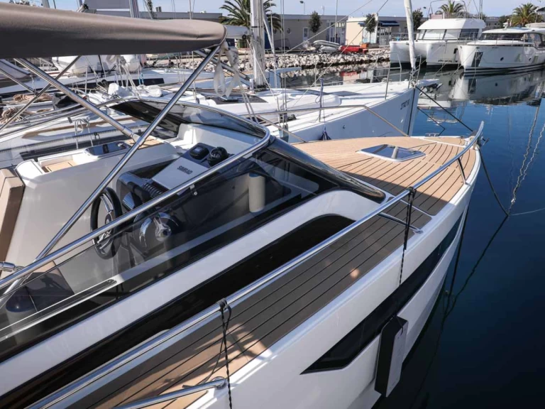 YachtCharter in Biograd na Moru - Nuva yachts  Nuva M9 Cabin auf SamBoat