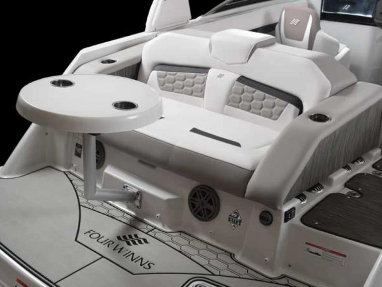 Motorboot mieten in Cannes - Cranchi Turchese 24