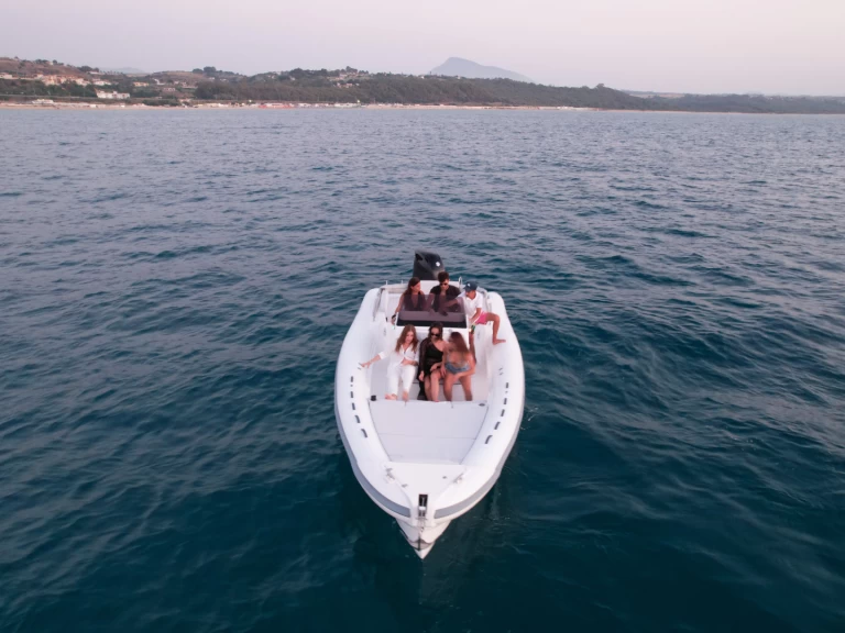 Vermietung Schlauchboot Pajara mit Führerschein