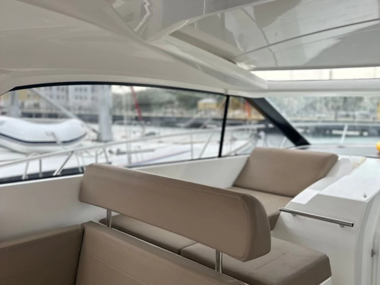 Motorboot mieten in Pula zum besten Preis