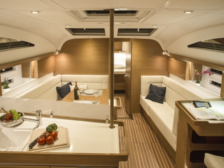 Elan Impression 45 mieten Trogir