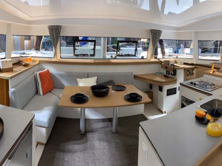 Boot mieten Trogir günstig Excess 11