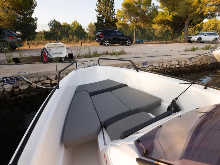 Compass Boats Compass 7s mieten Šibenik