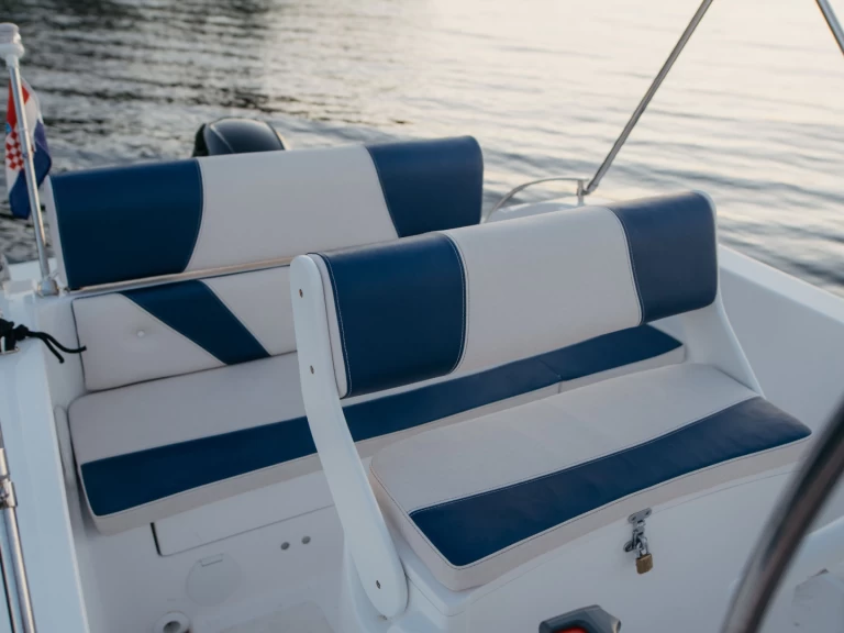 Bootsverleih Italmar Italmar Open 16,50 Šibenik Samboat