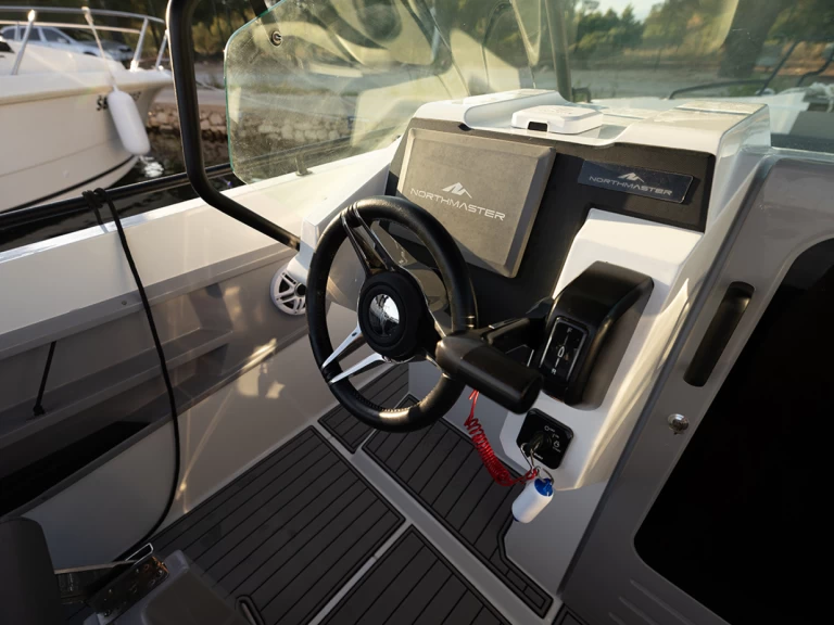 Motorboot mieten in Šibenik - Northmaster Northmaster 685 Cruiser