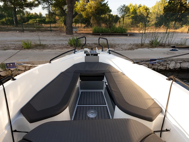 Motorboot mit oder ohne Skipper Northmaster mieten in Šibenik