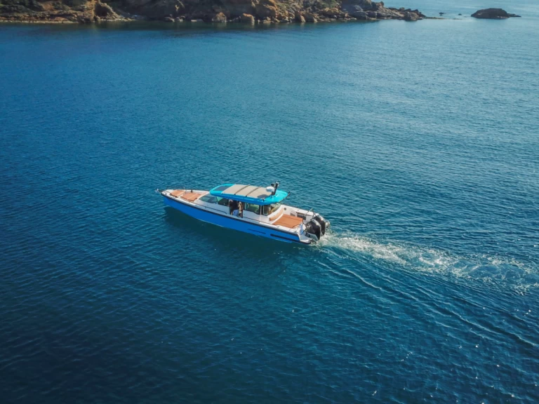 Bootsverleih Axopar Axopar 37 XC Cross Cabin Chaniá Samboat