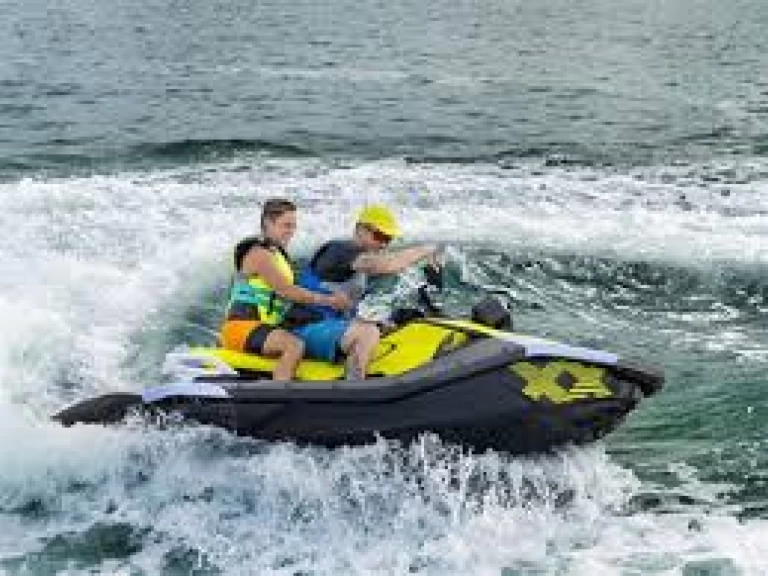 Vermietung Jetski Sealine mit Führerschein