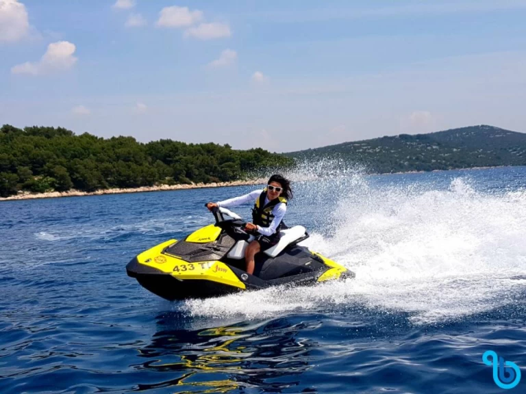 Jetski mieten in Rovinj zum besten Preis