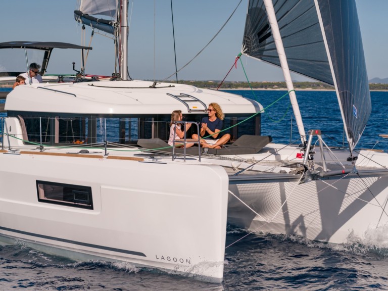 Lagoon Lagoon 40 mieten Álimos