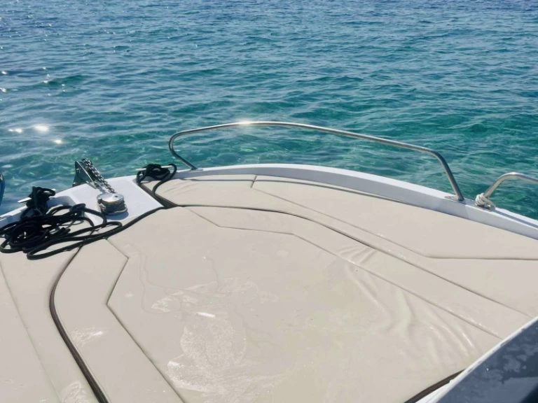 YachtCharter in Hyères - Bénéteau Flyer 6.6 SUNdeck auf SamBoat