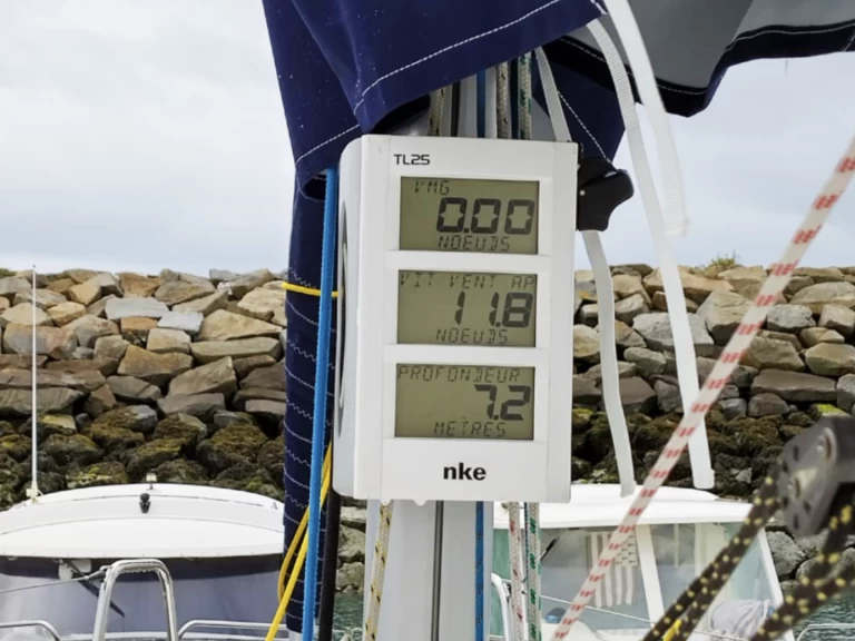 Boot mieten Port-Haliguen günstig First 27.7