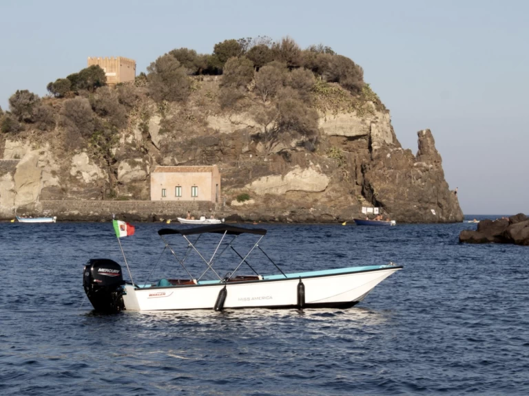 Boot mieten Aci Trezza günstig Boston Whaler 17