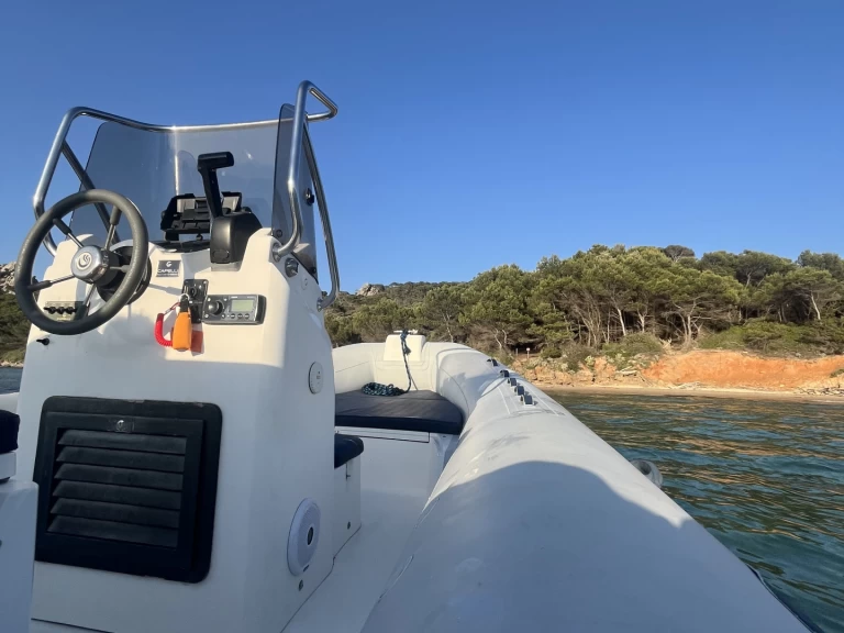 Boot mieten Hyères günstig Tempest 626 Luxe