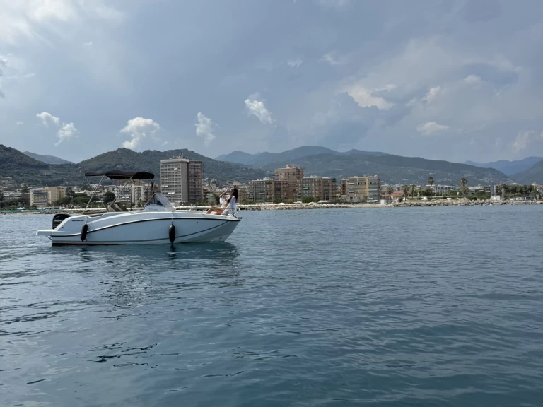 YachtCharter in Sanremo - Quicksilver Activ 555 Open auf SamBoat