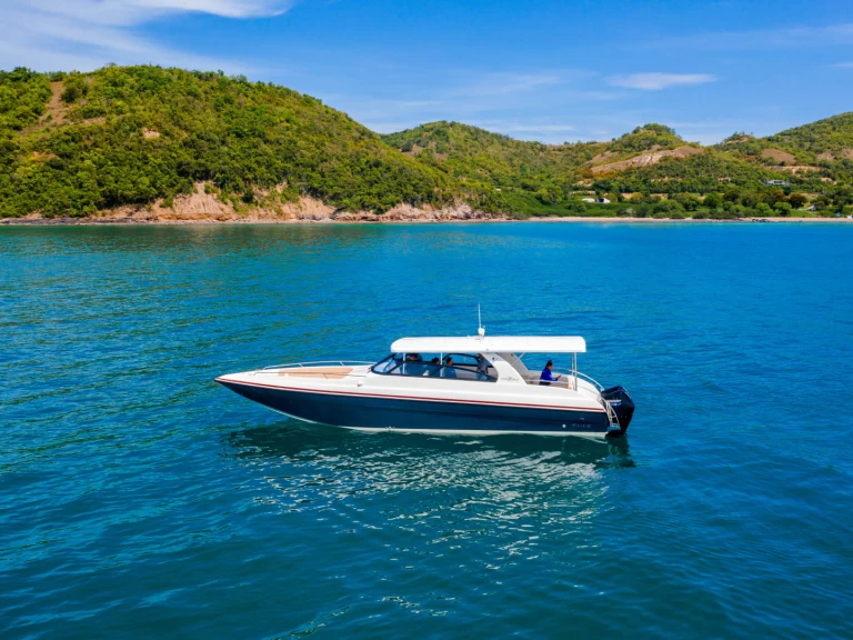 Motorboot mit oder ohne Skipper SEAT mieten in Bo Put