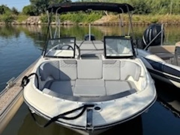 Bootsverleih Bayliner M19 Hyères Samboat