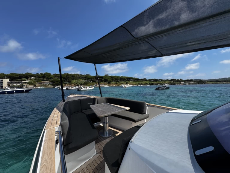 Motorboot mit oder ohne Skipper Fjord mieten in Port Grimaud