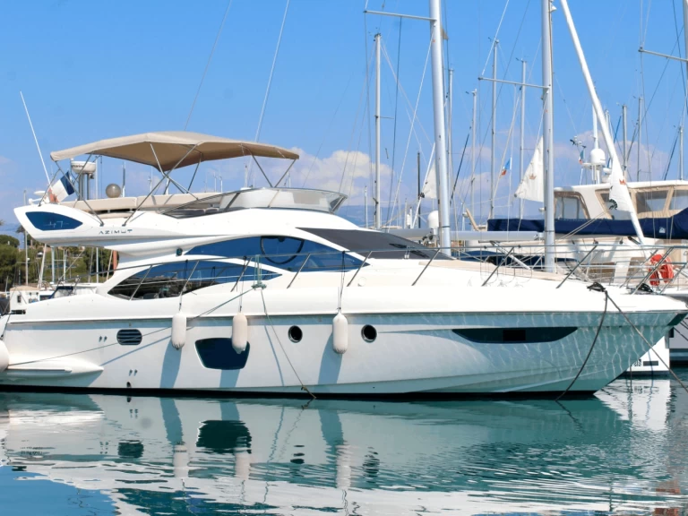 Motorboot mieten in Antibes zum besten Preis