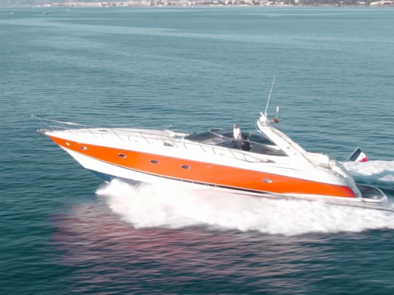 Sunseeker Predator 56 mieten Golfe-Juan