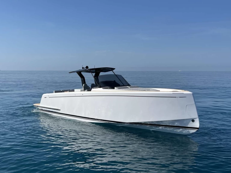 Pardo Yachts Pardo 38 mieten Beaulieu-sur-Mer