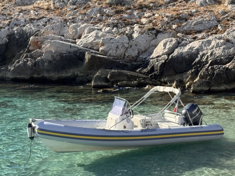 Schlauchboot mieten in Bormes-les-Mimosas - Joker Boat Clubman 23