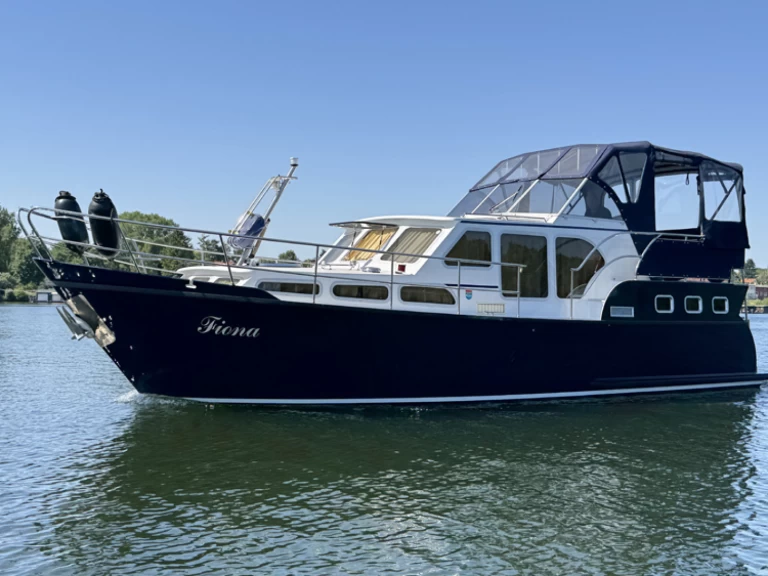 Vermietung Hausboot FB-Yachtcharter mit Führerschein