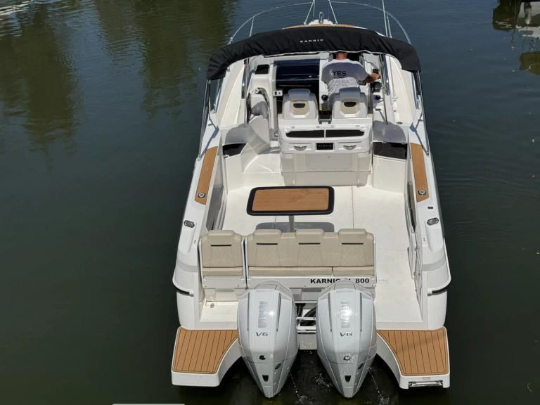Motorboot mit oder ohne Skipper Karnic mieten in Mandelieu-la-Napoule