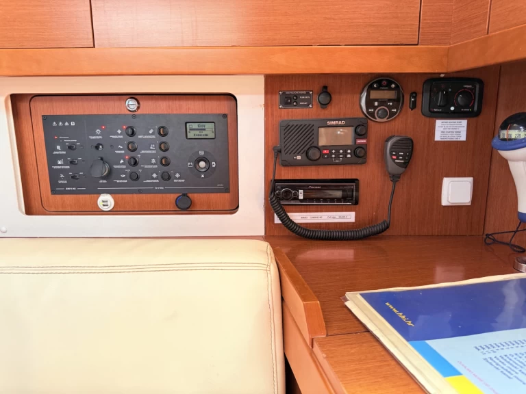 Segelboot mieten in Sukošan zum besten Preis