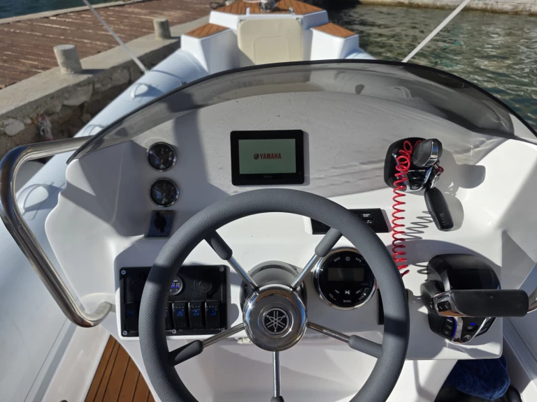 Vermietung Schlauchboot SeaScent mit Führerschein