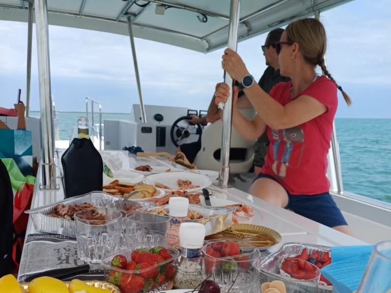 Bootsverleih Lagoon 33 solar Caorle Samboat