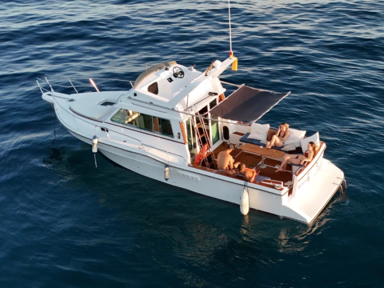 YachtCharter in Badalona - Fibresport 980 auf SamBoat