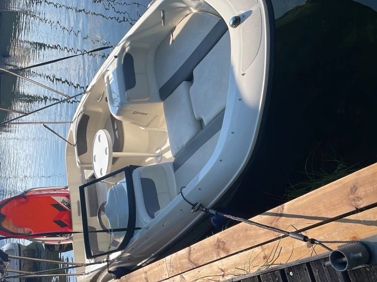 Boot mieten Conjux günstig Element E5