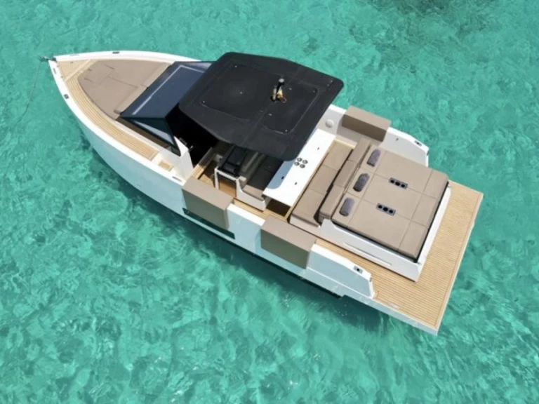 YachtCharter in Cannes - De Antonio D34 auf SamBoat