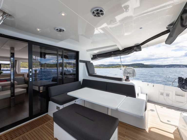 Bootsverleih Lagoon Lagoon 42 Millenium Rogoznica Samboat