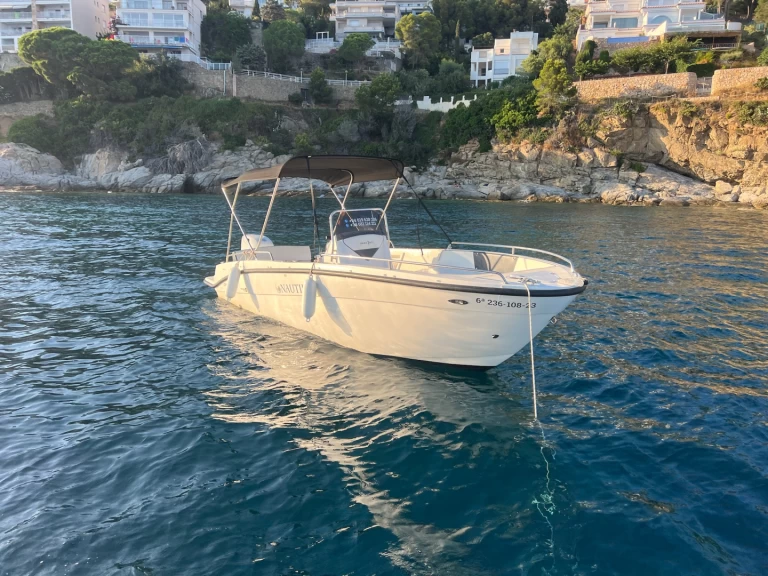 Motorboot mit oder ohne Skipper Orizzonti mieten in Empuriabrava
