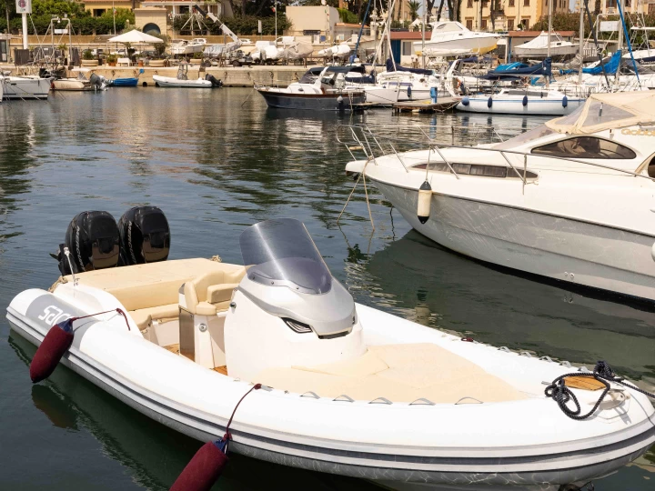 Bootsverleih Sacs Strider 9 Marsala Samboat